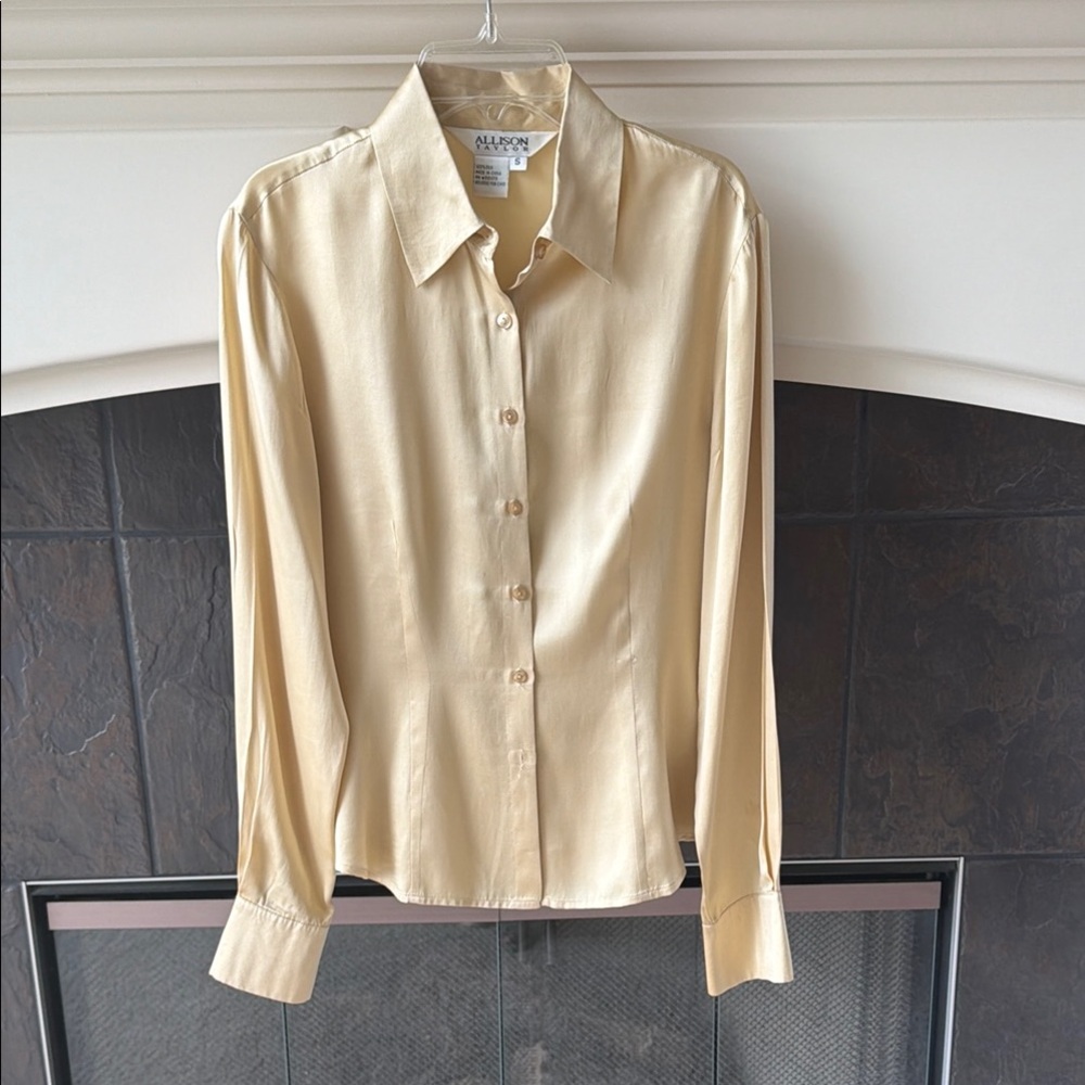 Allison Taylor Cream Button-Up Silk Blouse
